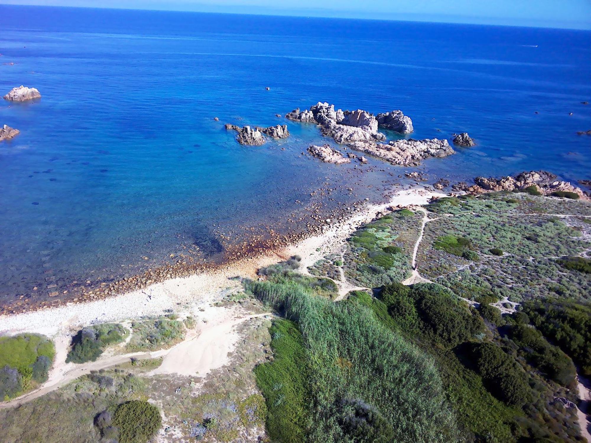 Gli Oleandri Di Calarossa - 5M Walk To The Beach 이솔라 로사 외부 사진